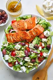 Fresh Salad with Baked Salmon