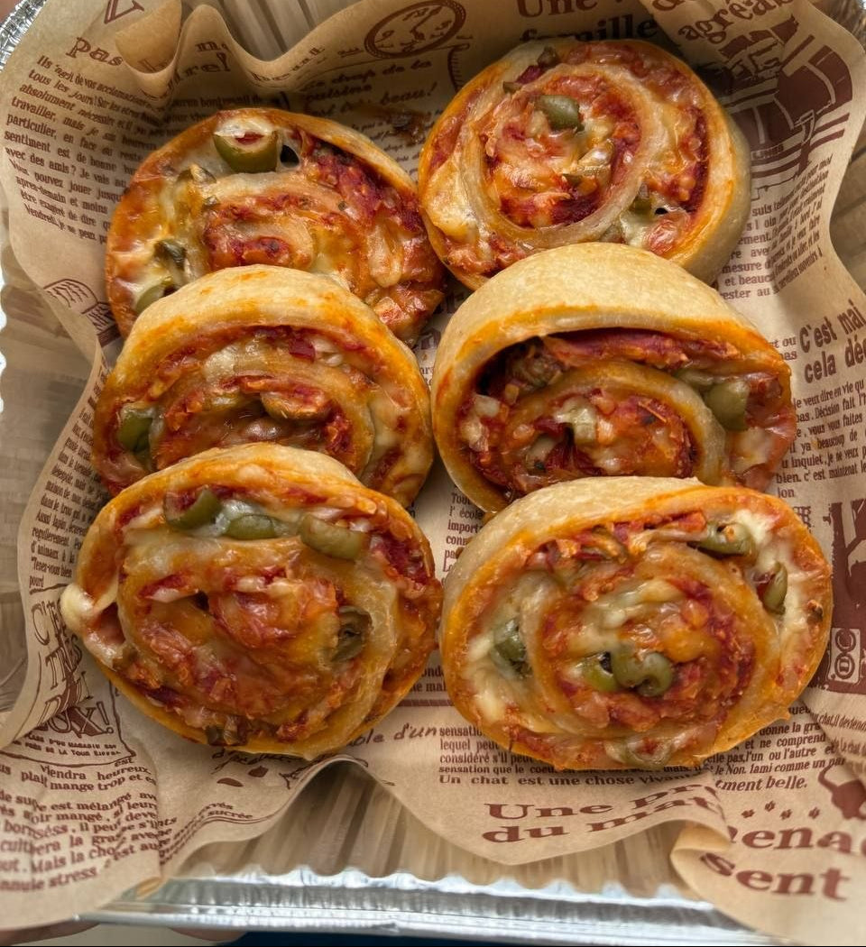 BK 6 Pizza Pinwheels