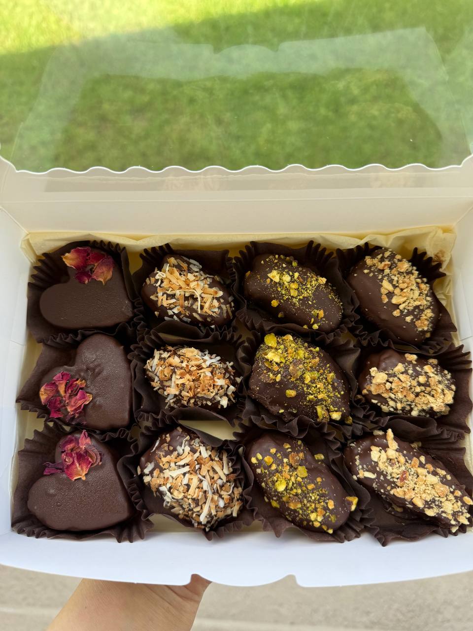 BK Stuffed Dates 16 Pieces